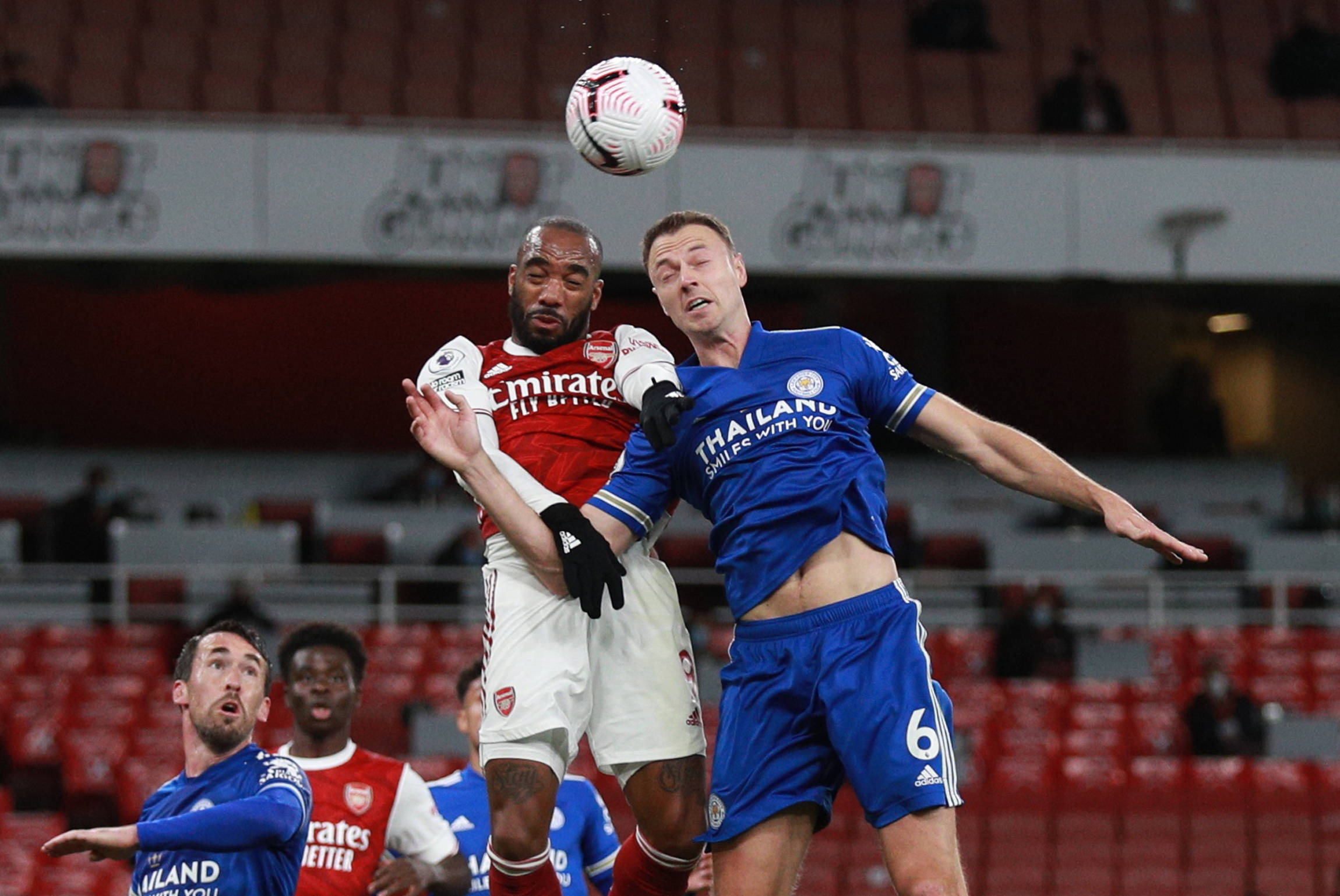 铆足全力 铆足全力